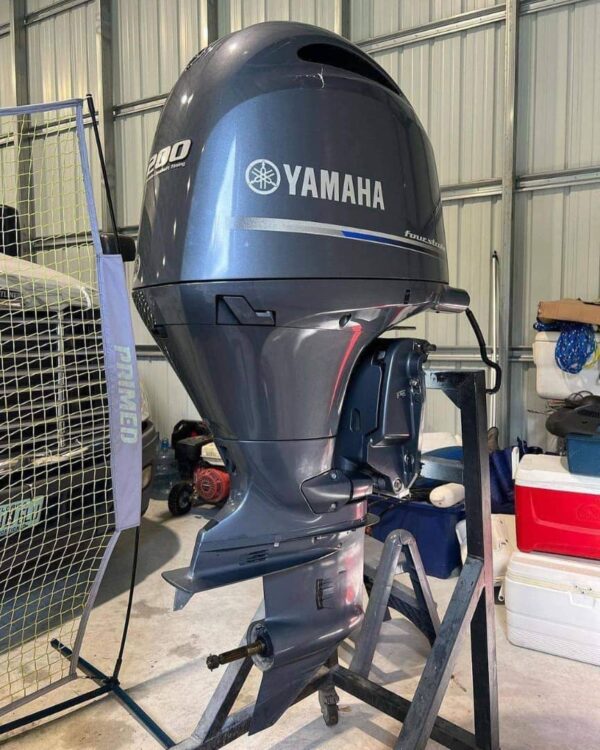 Fairly used Yamaha 200HP 4-stroke Outboard Engine