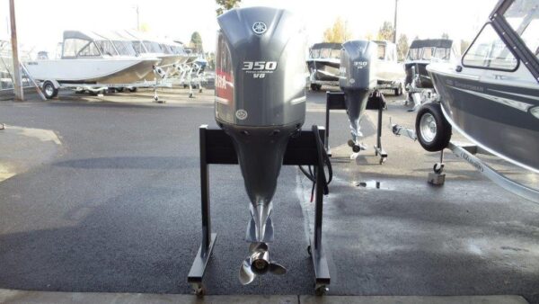 2020 Fairly used Twin yamaha 350hp 4-Stroke Outboard engine - Image 4