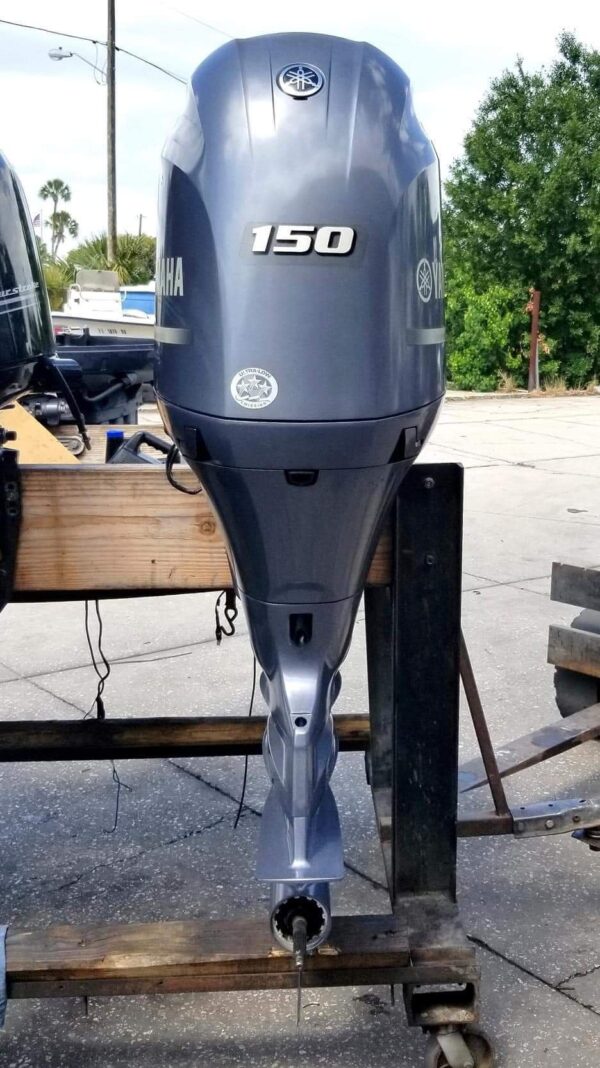 2020 fairly used Yamaha 150hp 4-Stroke Outboard engine - Image 3