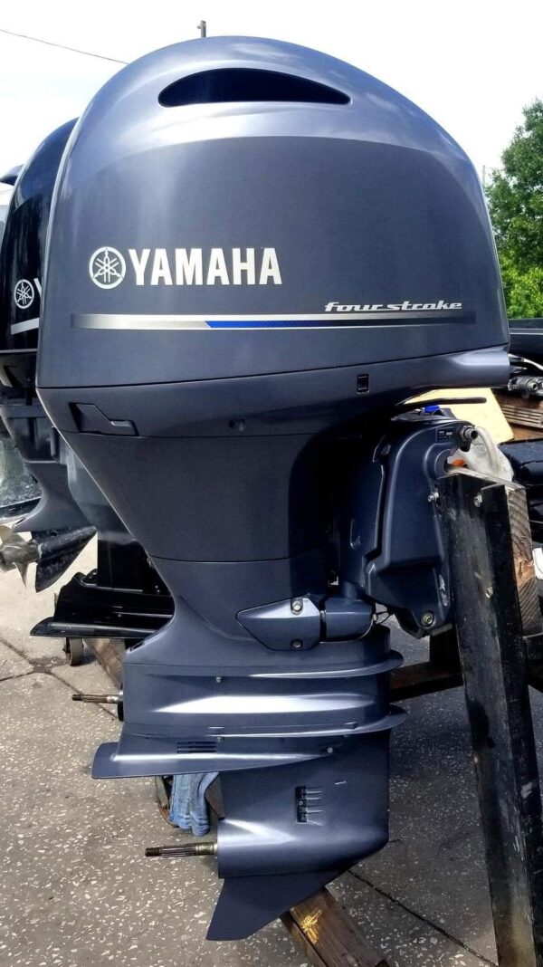 2020 fairly used Yamaha 150hp 4-Stroke Outboard engine - Image 2