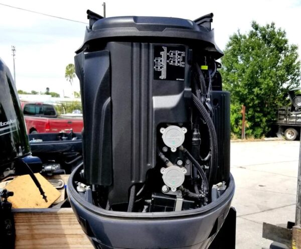 2020 fairly used Yamaha 150hp 4-Stroke Outboard engine