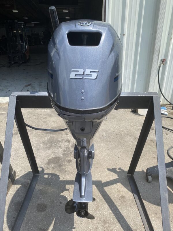 Fairly used Yamaha 25hp 4-Stroke Outboard engine