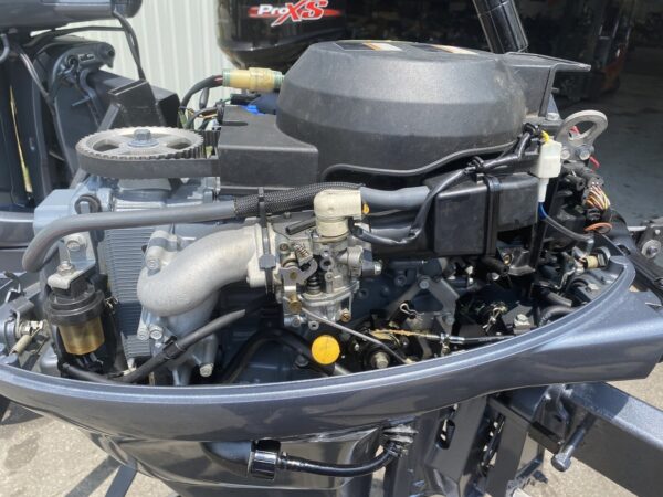 Fairly used Yamaha 25hp 4-Stroke Outboard engine - Image 2