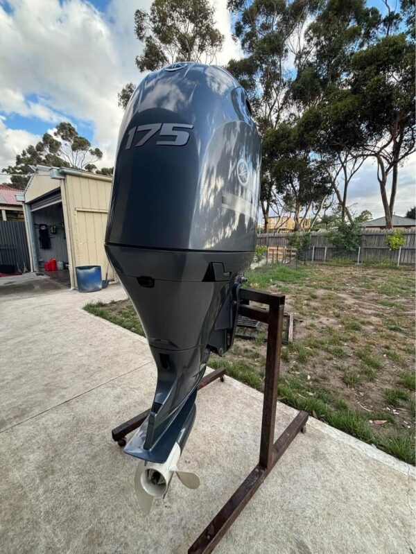Fairly used Yamaha 175hp 4-Stroke Outboard engine