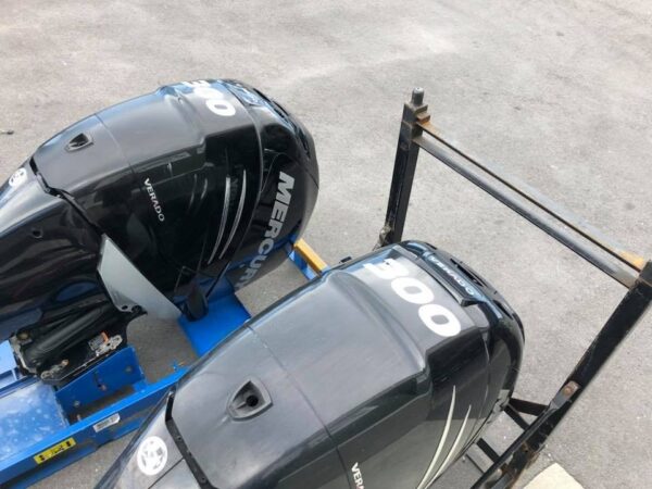 Twin Mercury's Verado 300hp 4-Stroke Outboard engine