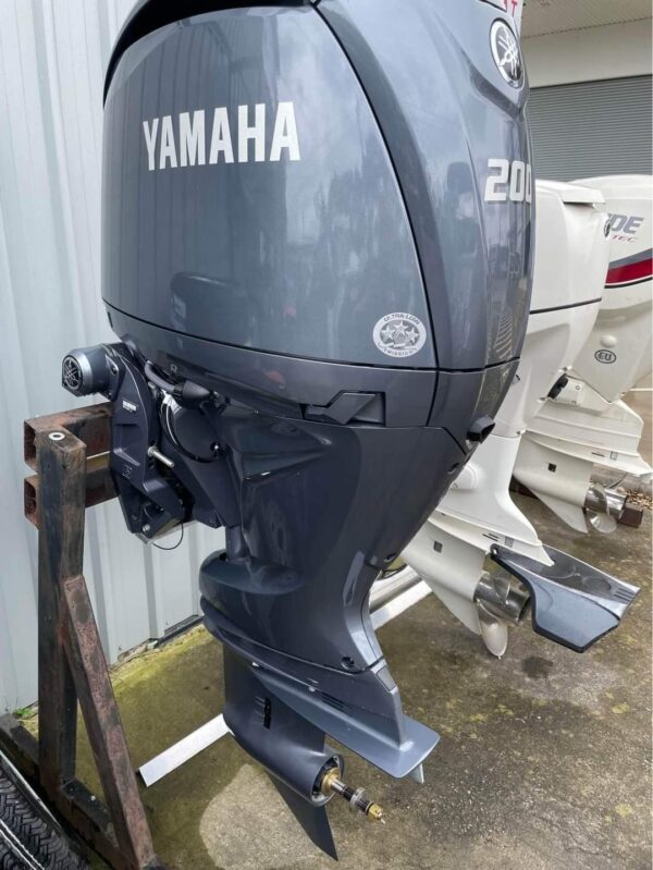 2023 Yamaha 200HP V19 Outboard Engine.
