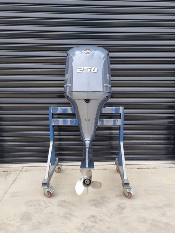 2020 Fairly used Yamaha 250hp 4-Stroke Outboard engine.
With few hours