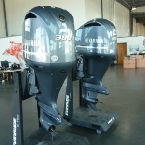 Fairly used Twin yamaha 300hp 4-Stroke Outboard engine
